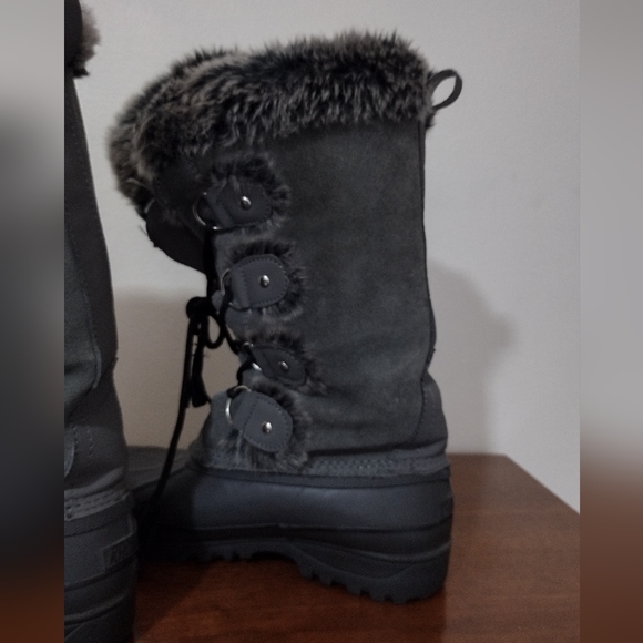 Khombu Arctic women's  Weather snow boots size 6 - Picture 2 of 11
